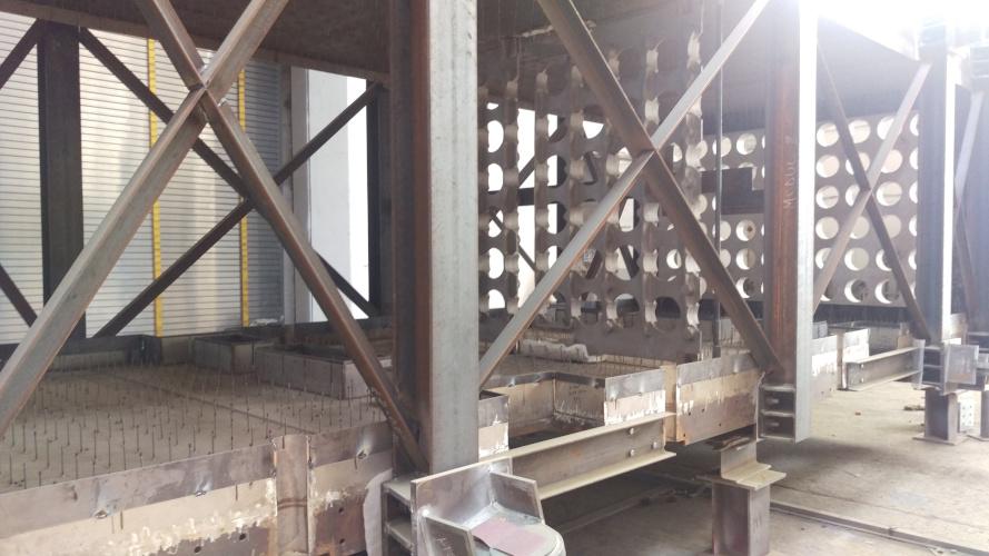 Furnace for petrochemistry industry